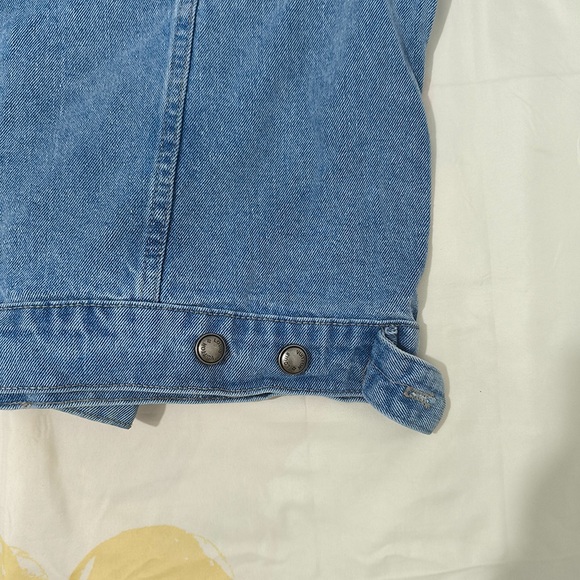 Louis Vuitton Blue Lapel Denim Jacket - Picture 11 of 11